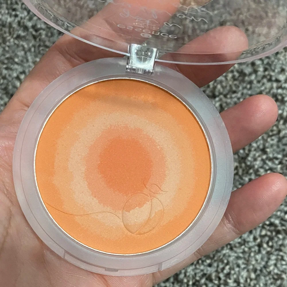 Essence Blush in Got A Crush On Apricots‎